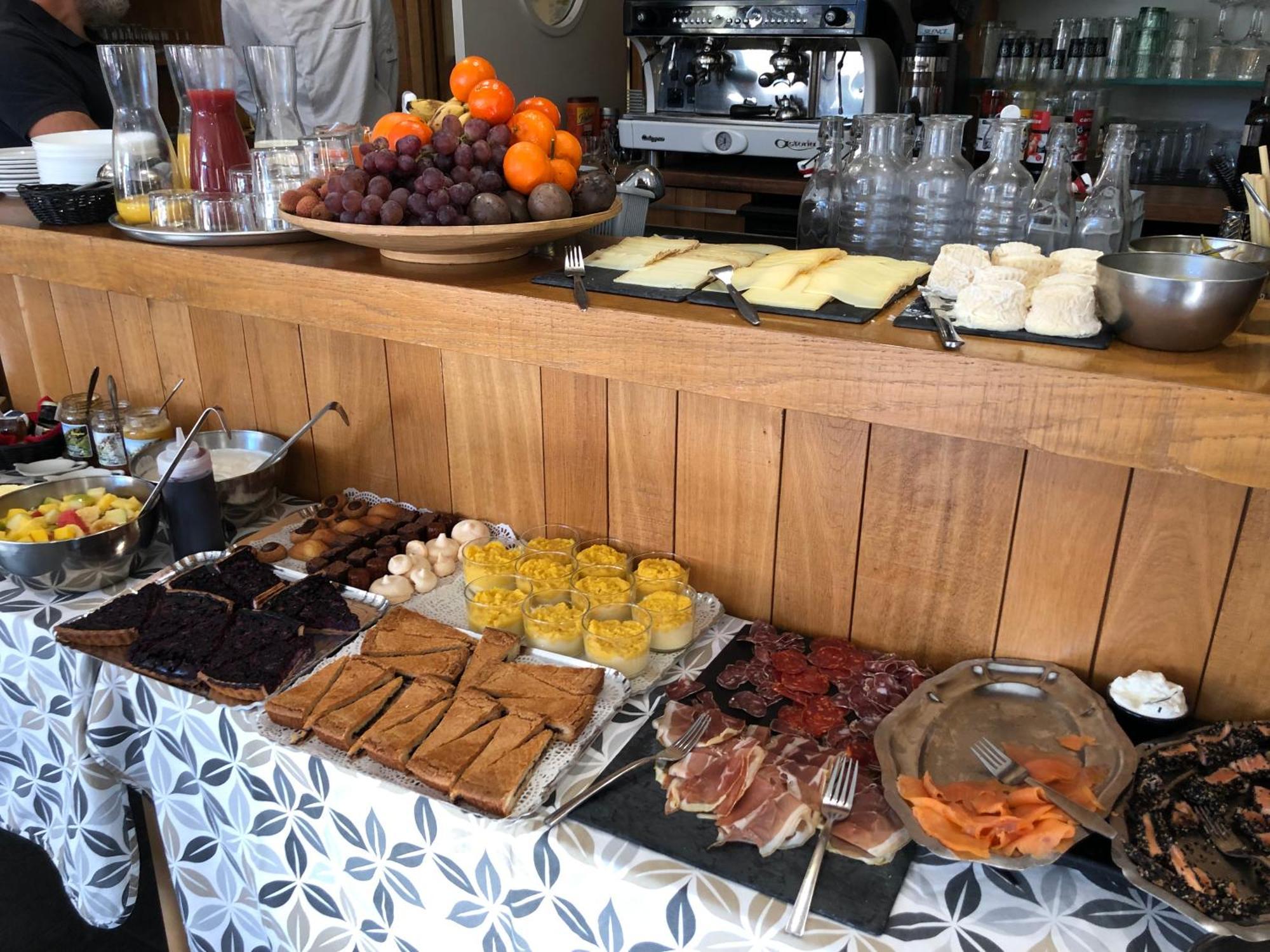 Auberge Des Isards Aydius Buitenkant foto