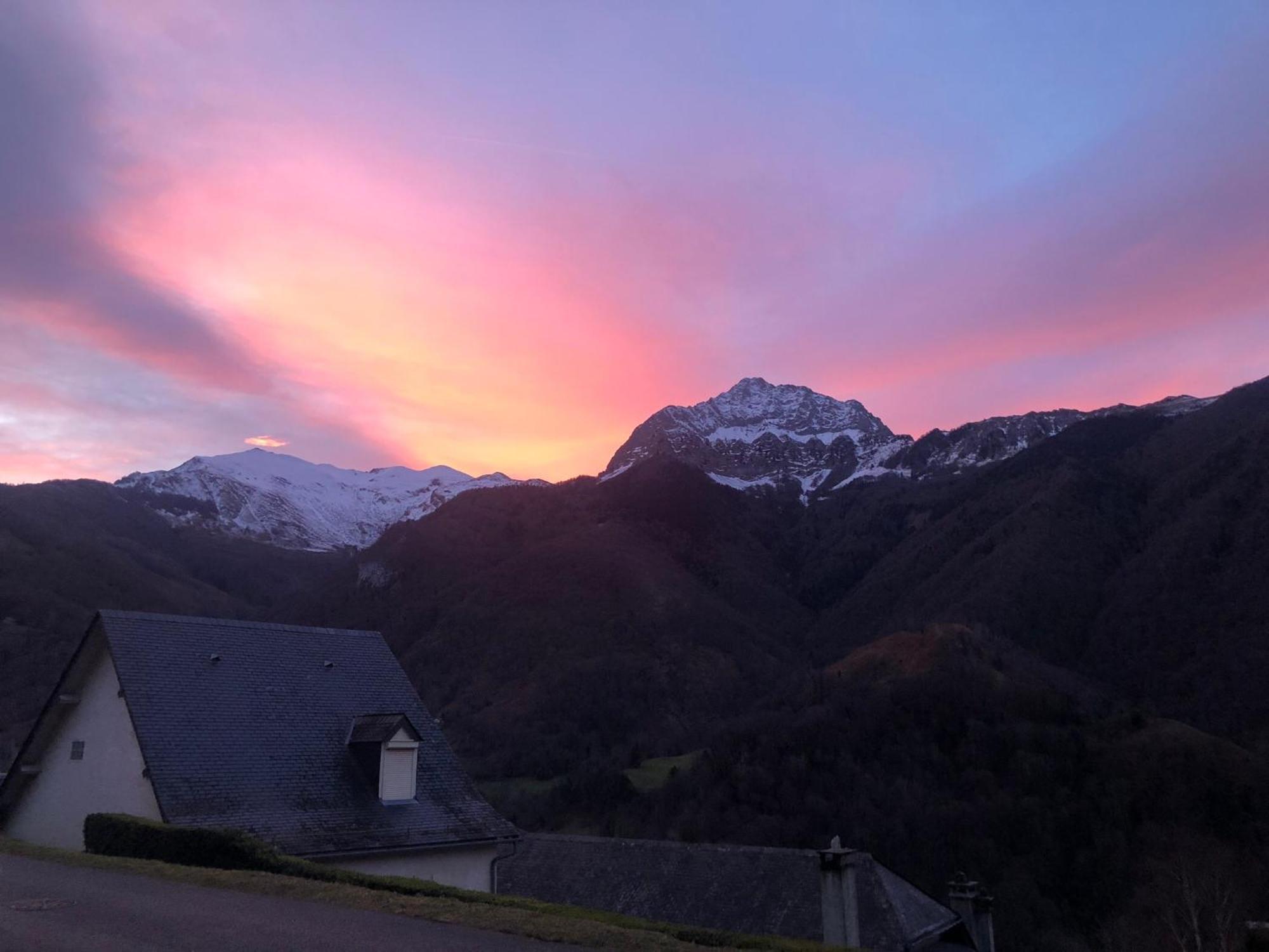 Auberge Des Isards Aydius Buitenkant foto